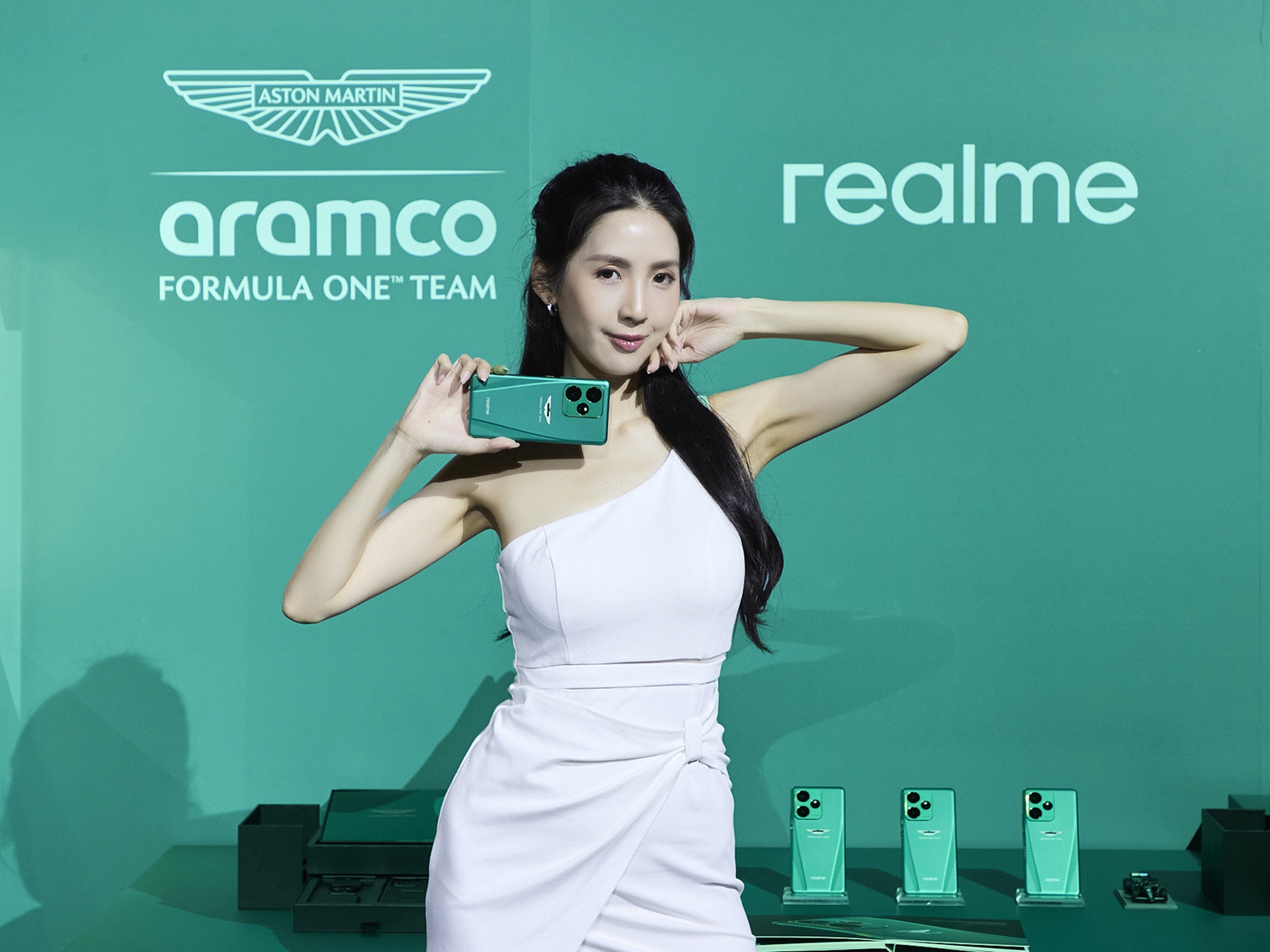 realme 攜手 Auston Martin F1 打造旗艦新品 GT 7 系列正式登場 @3C 達人廖阿輝